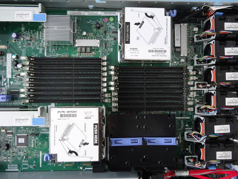 Máy chủ server IBM X3550 M3 1u hdd 2.5 inch chính hãngMáy chủ server IBM X3550 M3 1u hdd 2.5 inch chính hãng