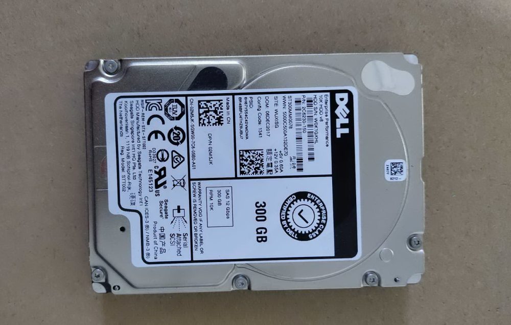 hdd dell 300gb 10k 12g 512n sas 2.5inch hdd 02m5jk st300mm0078 01