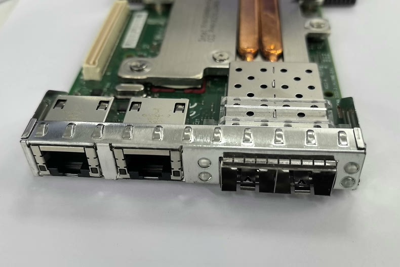 Dell Intel C63DV 2x10GB 2x1GB Network R620 Mezz DAUGHTER CARD 04