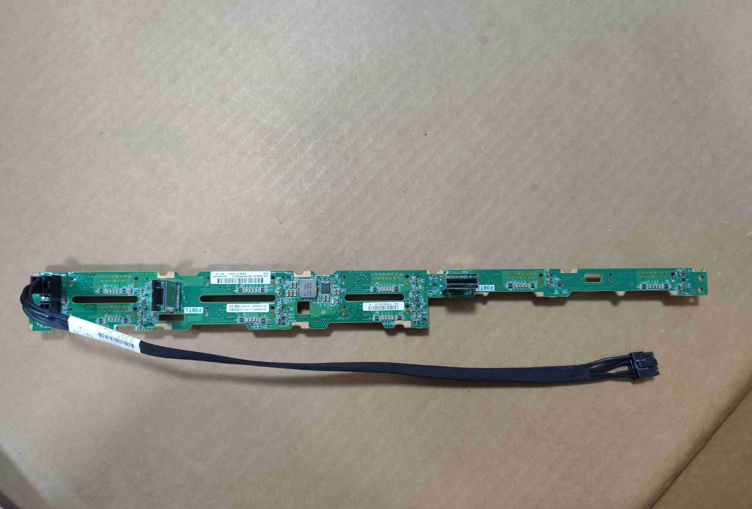 backplane hdd hp dl360 dl120 dl160 g9 g10 gen9 gen10 8 khe cắm sff sp 780428 001 như 743454 001 03