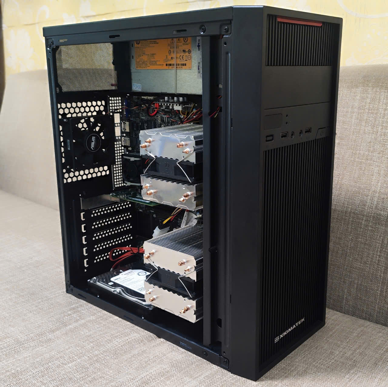 server dual xeon e5 2680v4 ram 32g hdd 2 x 2tb 02
