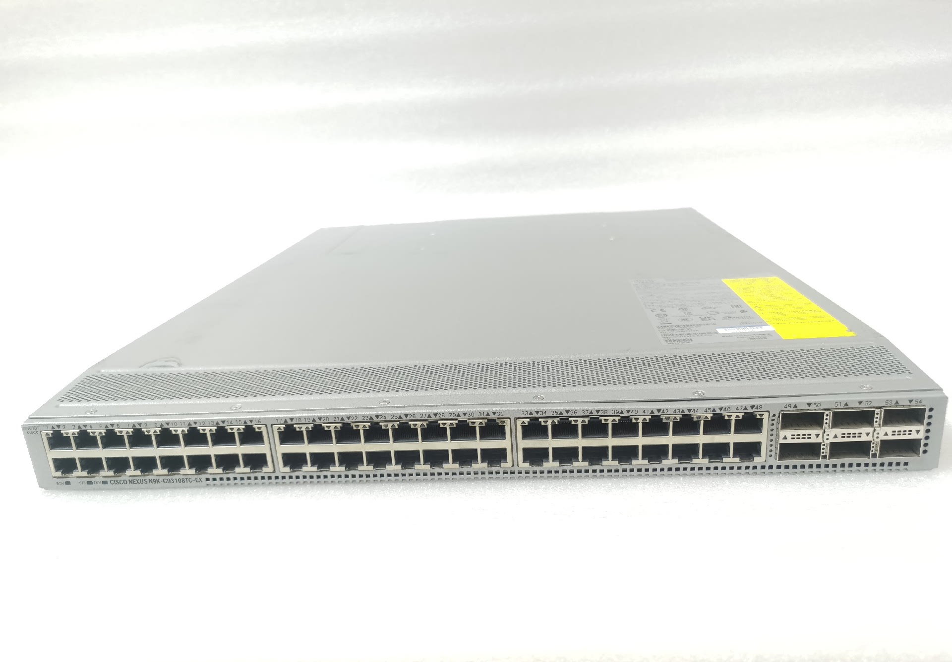 Switch Cisco nexus N9K C93108TC EX 01