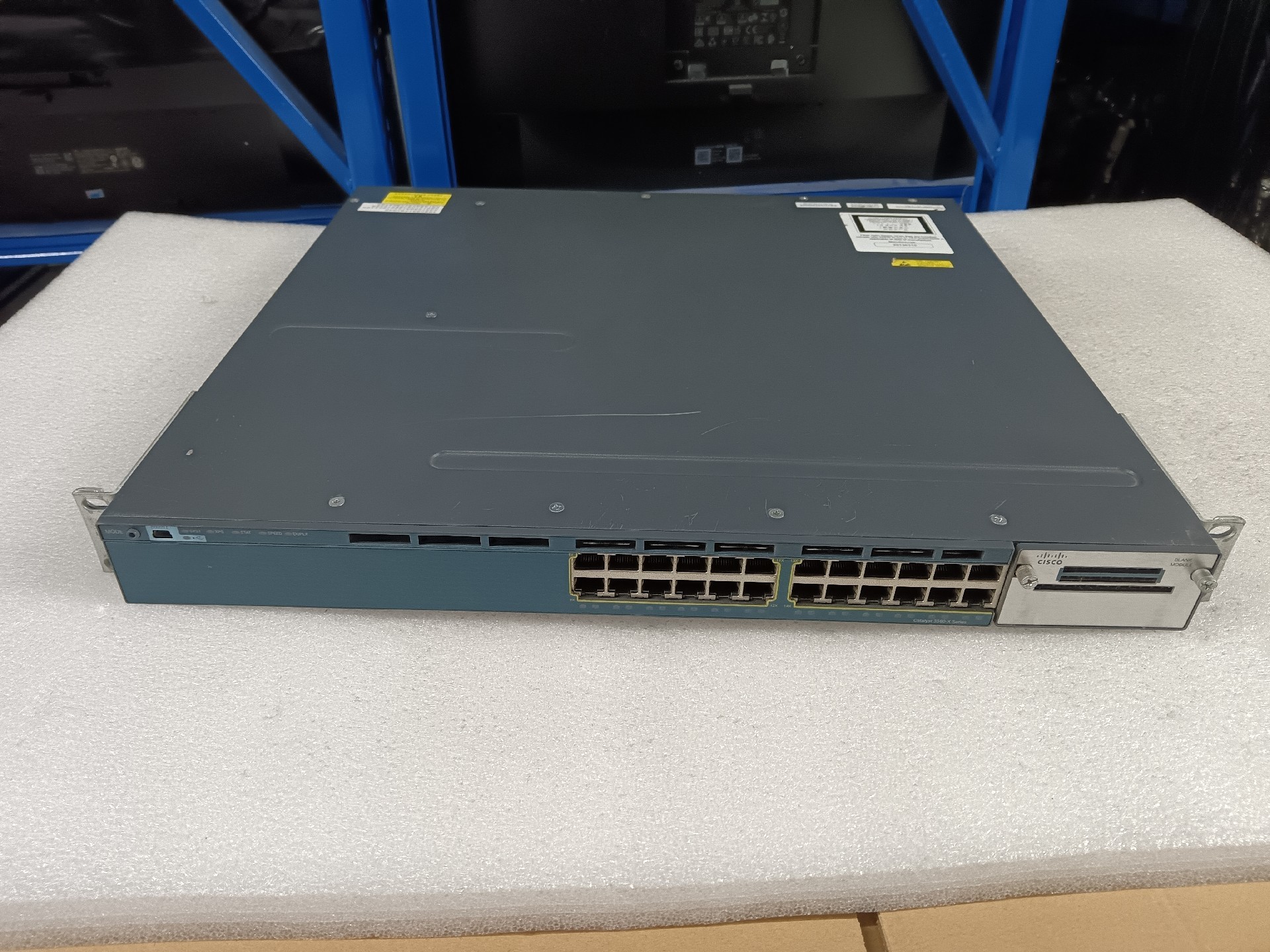 switch cisco ws c3560x 24t s 24 cong giga 1gbps base t 01