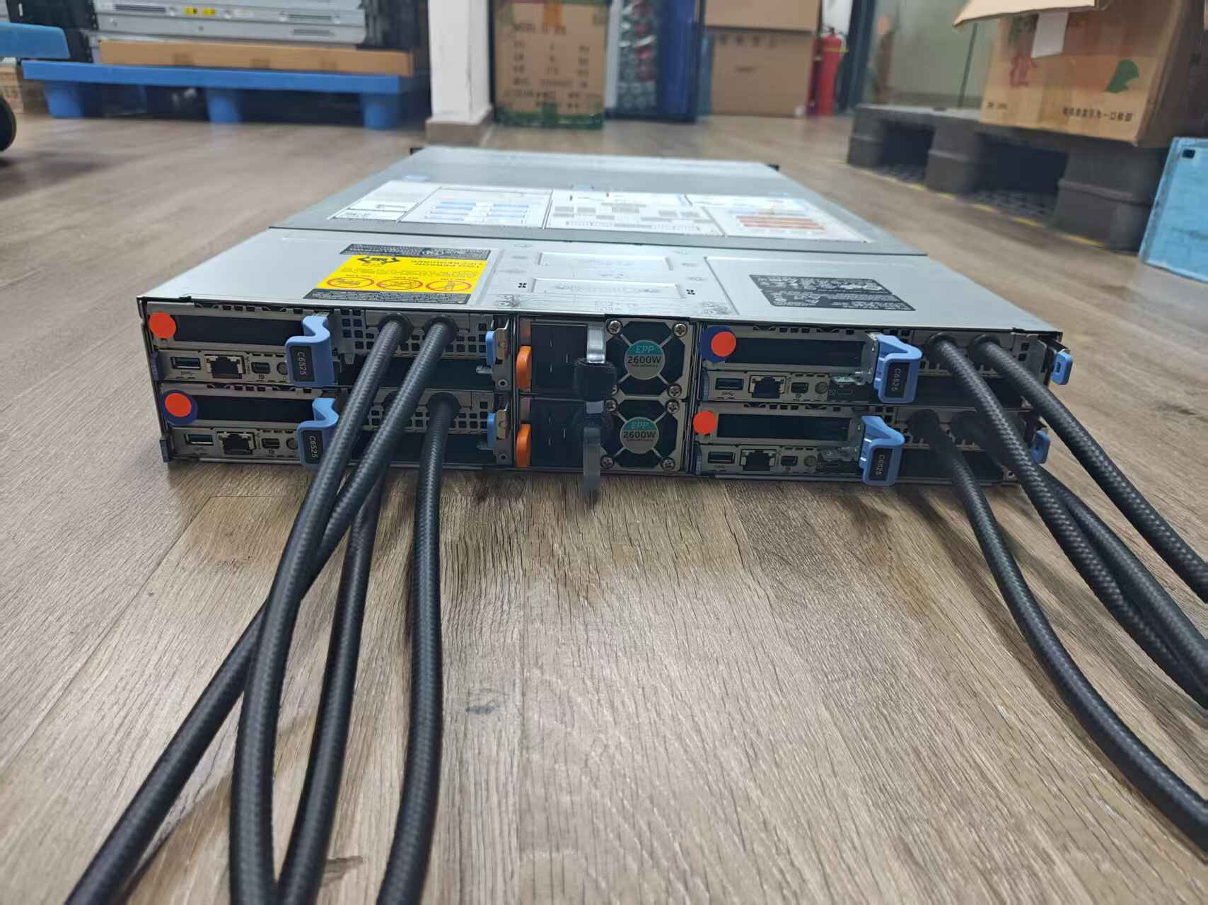 may chu server dell c6525 4 node 8 cpu epyc amd 04 may chu server dell c6525 4 node 8 cpu epyc amd 04