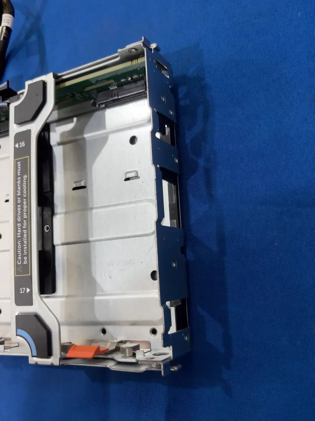 kit-4fhr4-dell-r730-5 O1CN019vcJPA2EtNJadN0Qc 4611686018427382994 53 xy item.heic q90.jpg .webp