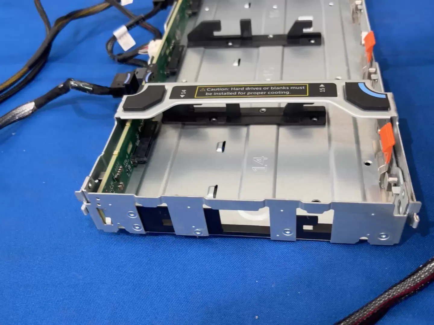 kit-4fhr4-dell-r730-2 O1CN01dFGWxy2EtNJZ5AMCa 4611686018427382994 53 xy item.heic q90.jpg .webp
