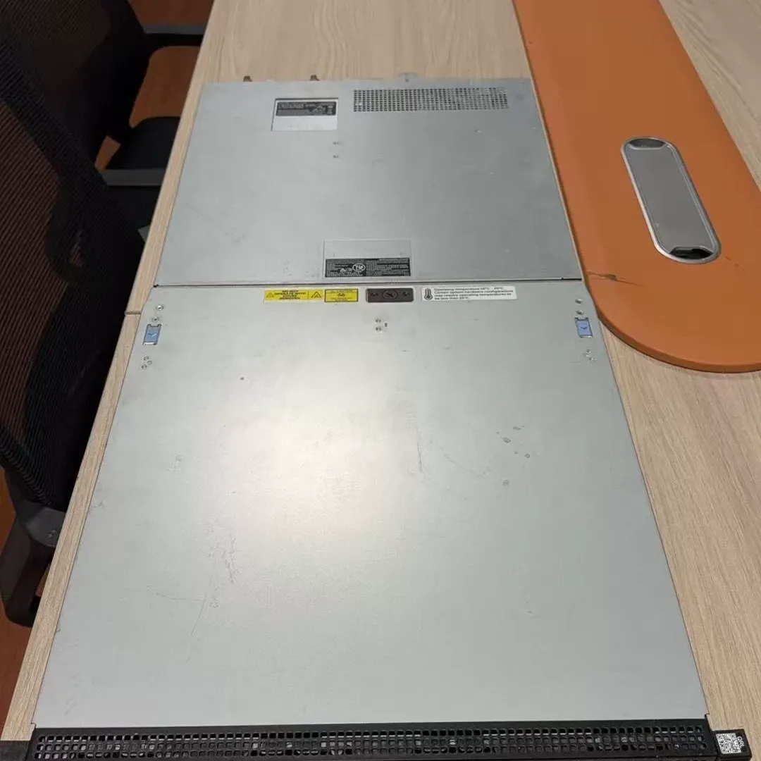 may chu dell poweredge c4140 4 x gpu tesla v100 sxm2 nvlink 1 Máy chủ Dell PowerEdge C4140 4 x GPU tesla V100 SXM2 Nvlink - Hinh 1