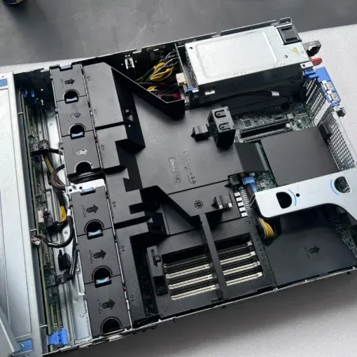 may chu server dell poweredge r7515 amd epyc sff 8x3 5 inch 3