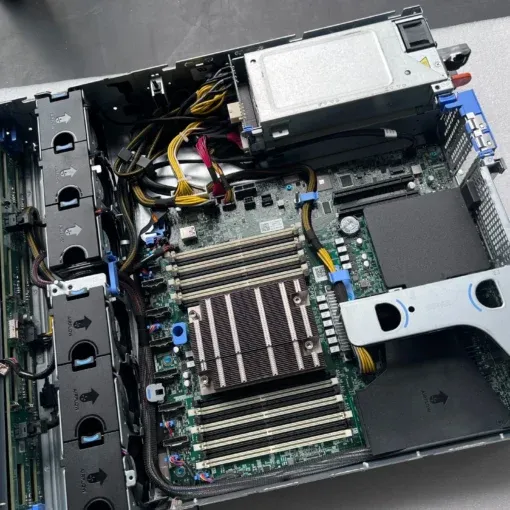 may chu server dell poweredge r7515 amd epyc sff 8x3 5 inch 4