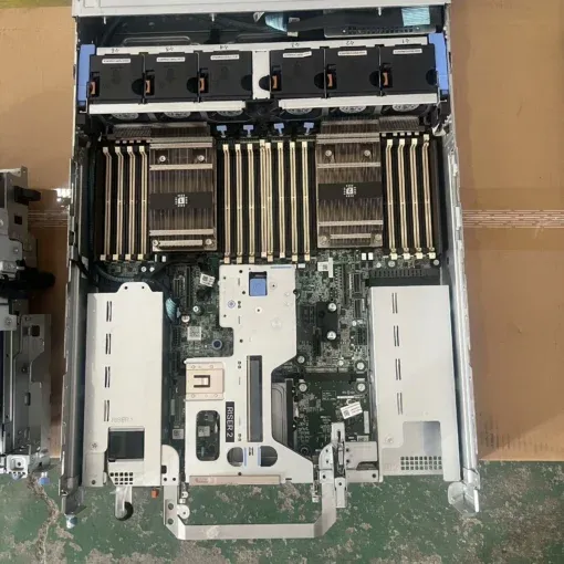 may chu server dell poweredge r7525 amd epyc sff 16x2 5 inch 5