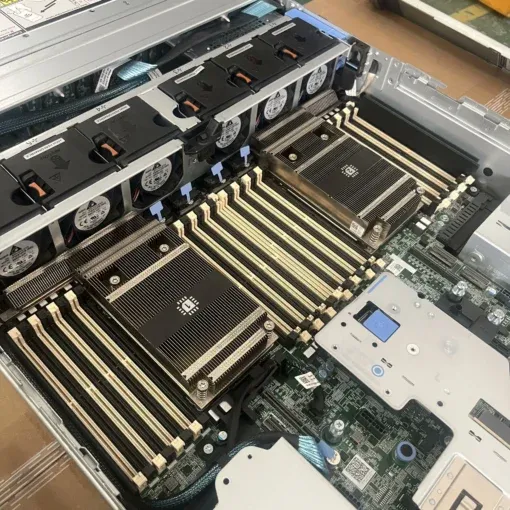 may chu server dell poweredge r7525 amd epyc sff 16x2 5 inch 6
