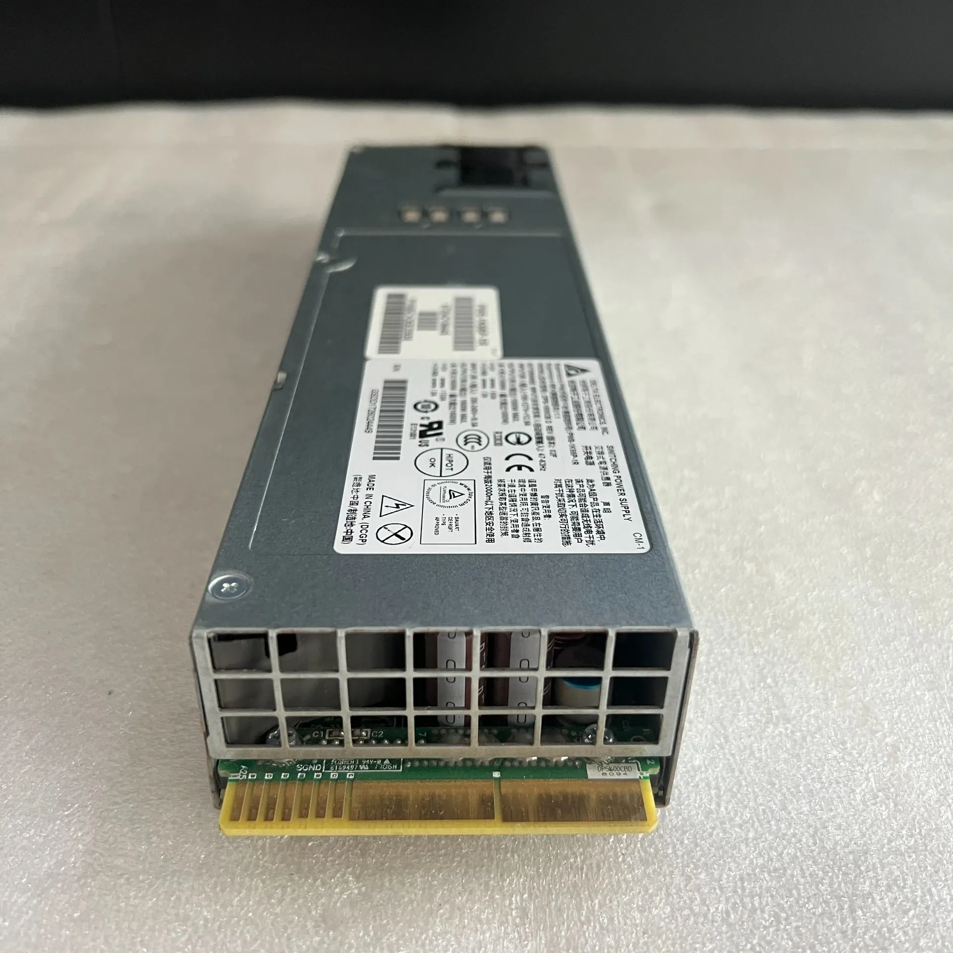 nguon may chu psu server dps 1600cbd pws 1k66p 1r dps 1600cb d 1600w 5 Nguồn máy chủ PSU server DPS-1600CBD PWS-1K66P-1R DPS-1600CB D 1600w - Hinh 5