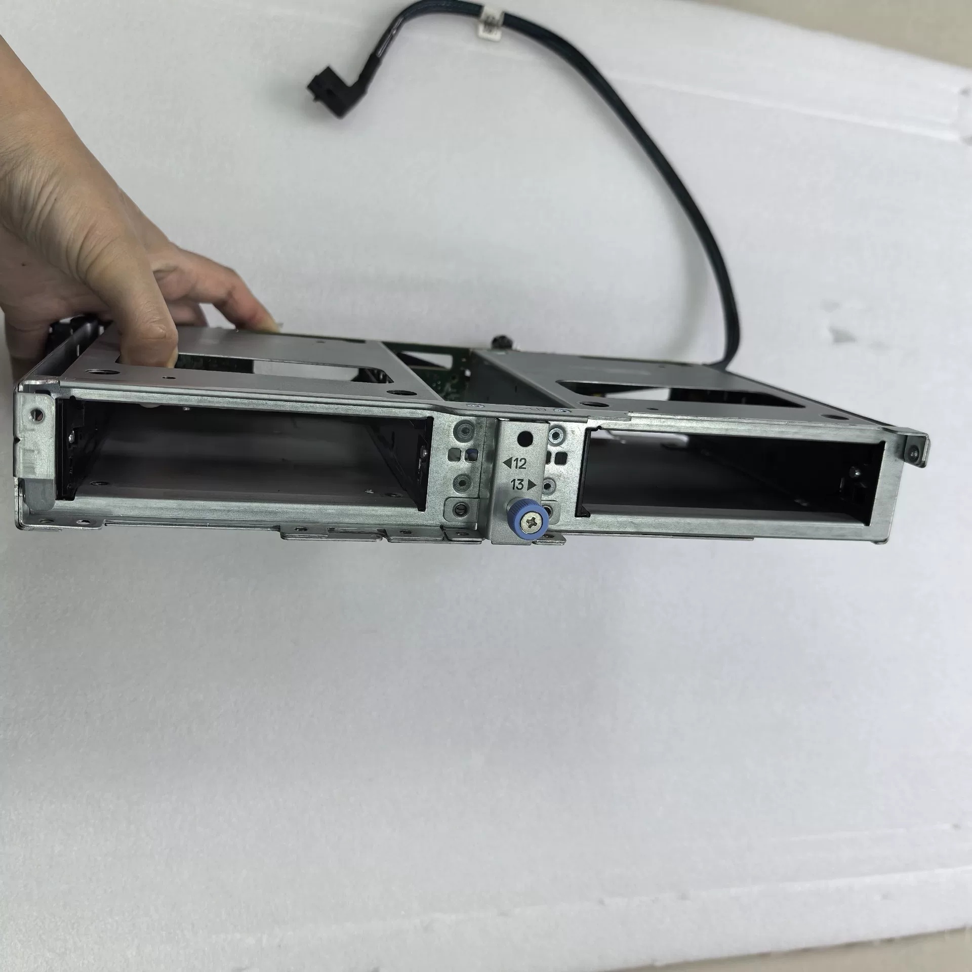 backplane dell ywtc2 r740xd rear 2 bay 3 5 lff 4 Backplane Dell R740xd 3.5" Rear - Ảnh 4
